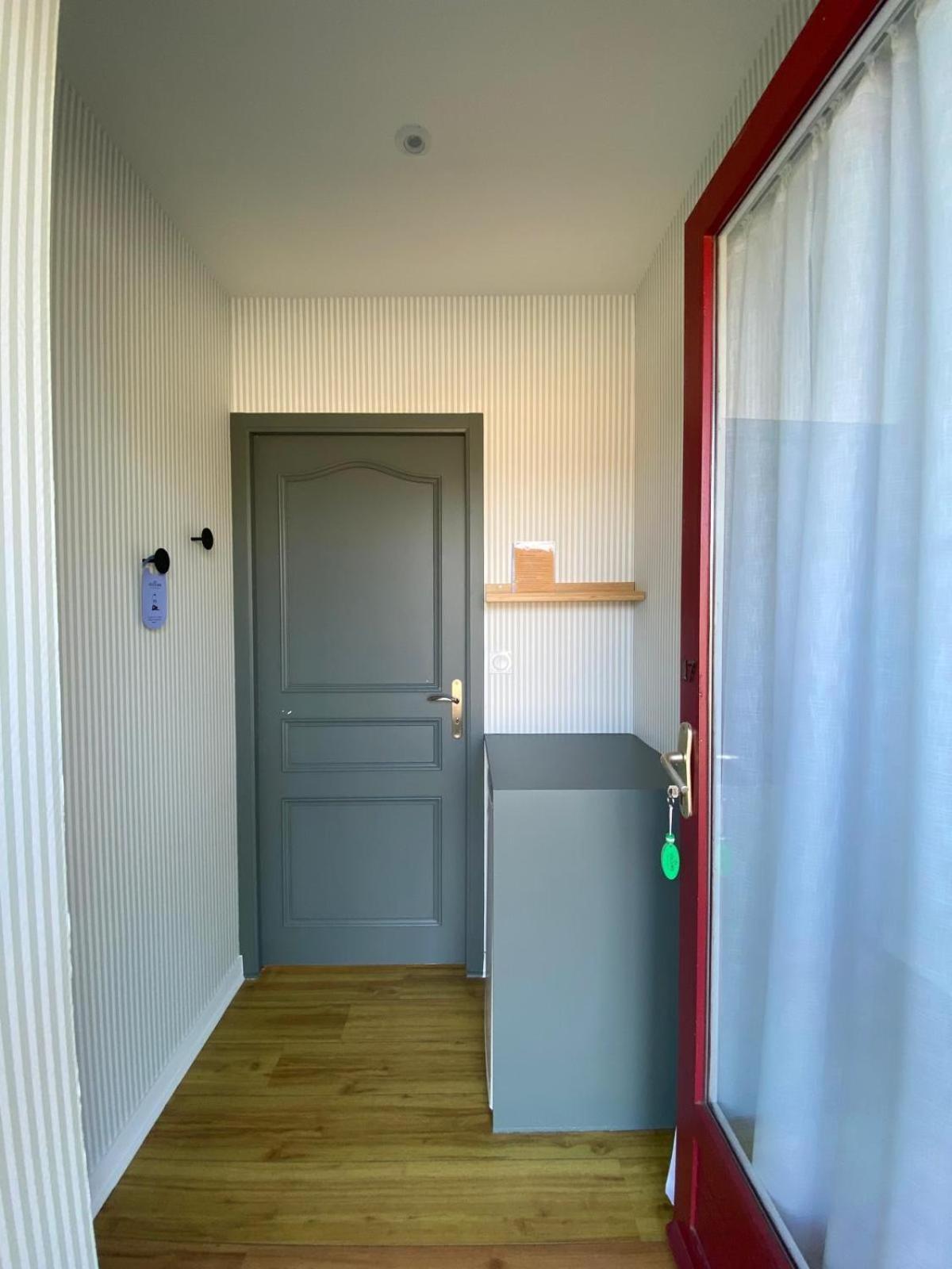 Hotel Les Voisins Beaucemaine Ploufragan Rum bild
