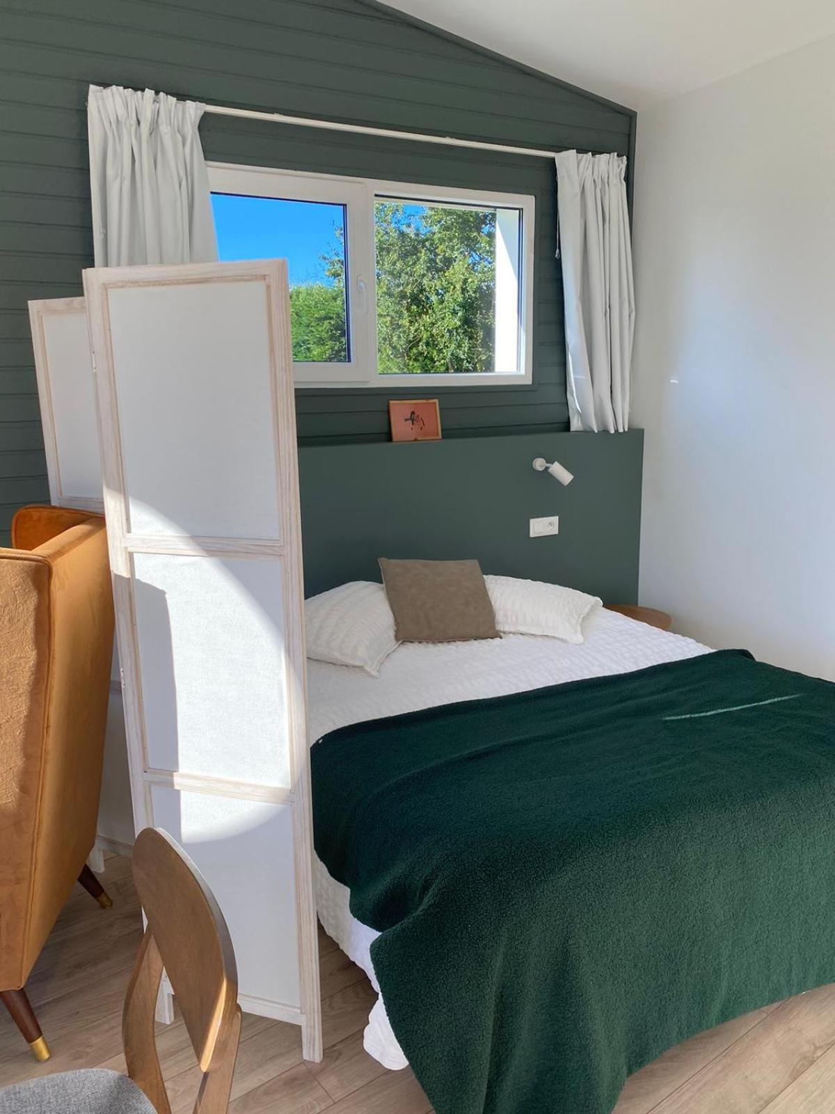 Hotel Les Voisins Beaucemaine Ploufragan Rum bild